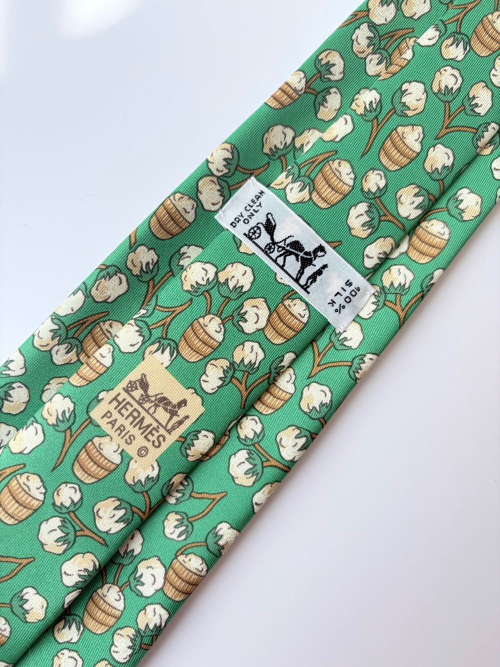 Hermès Paris 7496 IA Green Cotton Boll Print Silk Tie